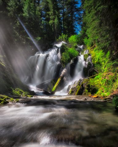 Sunrays National Creek Falls